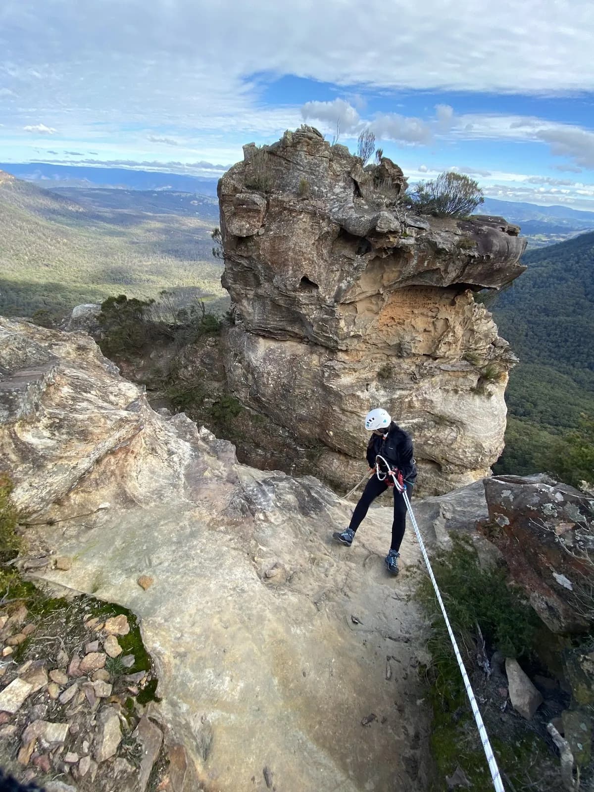 Abseiling at Boars Head with scenic views of the Blue Mountains