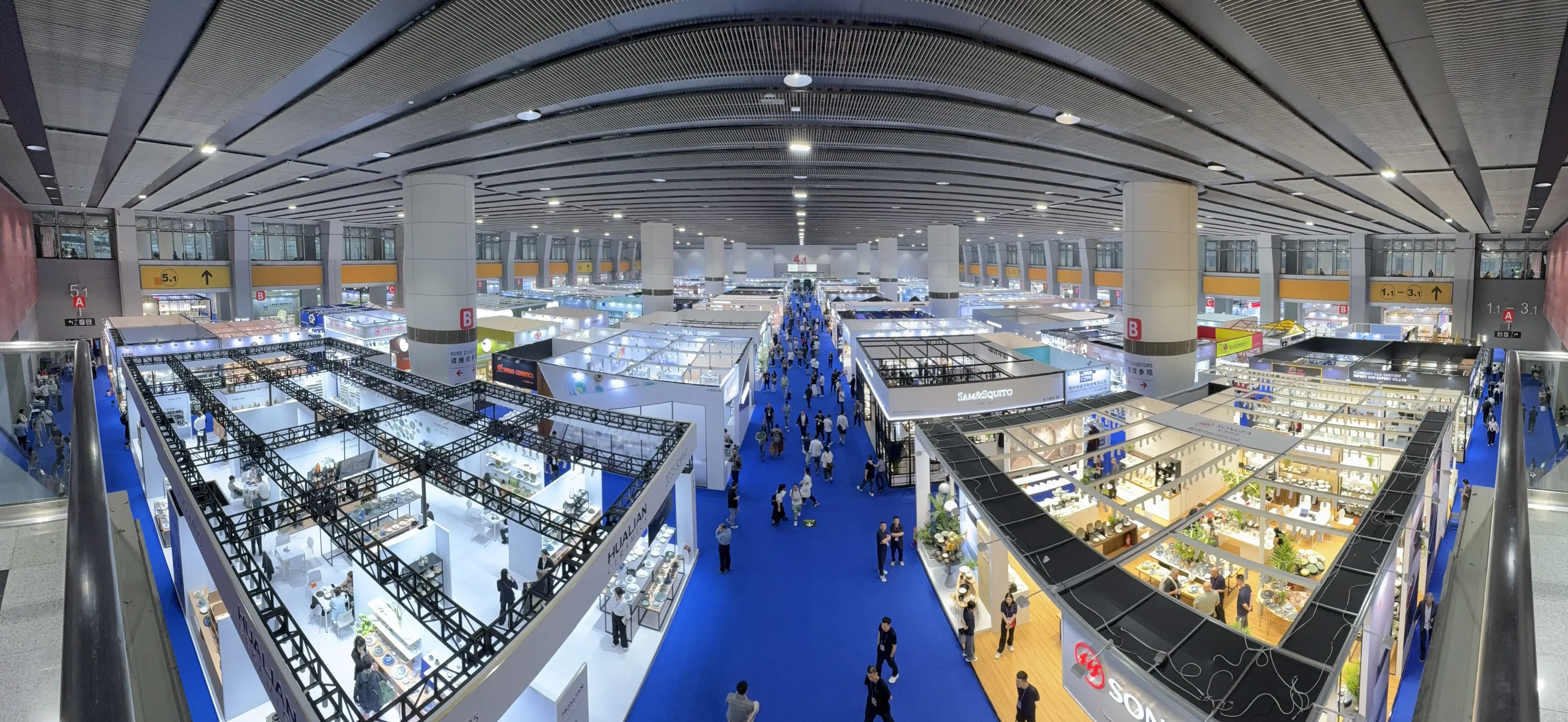 Canton Fair exhibition hall with international buyers and sellers